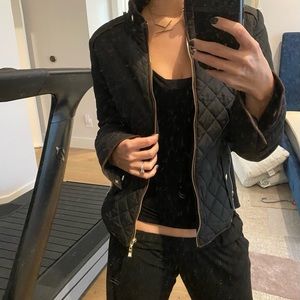 LIGHTWEIGHT QUILTED ZIP JACKET so cute!